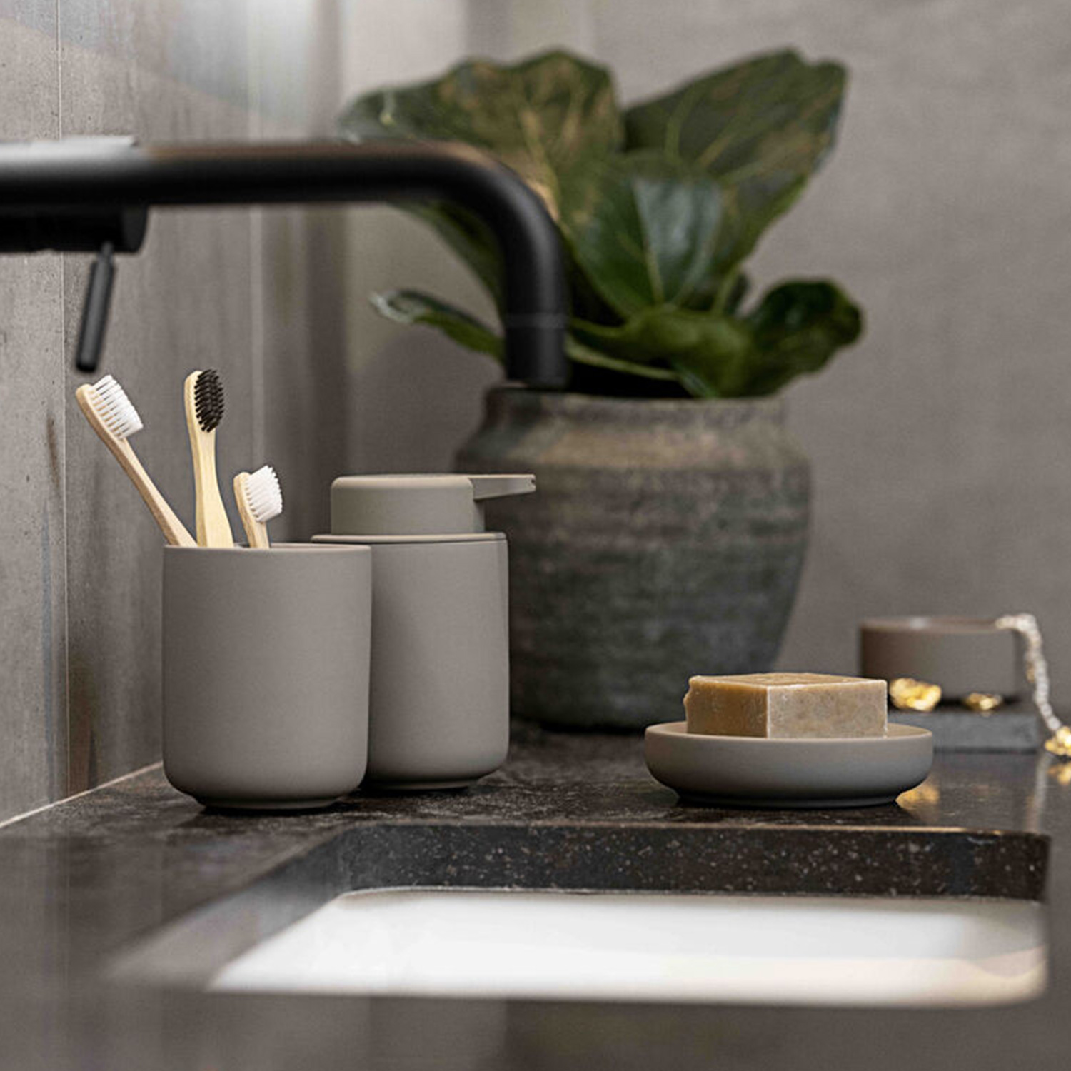 Zone Denmark - Ume Seifenschale Stahl