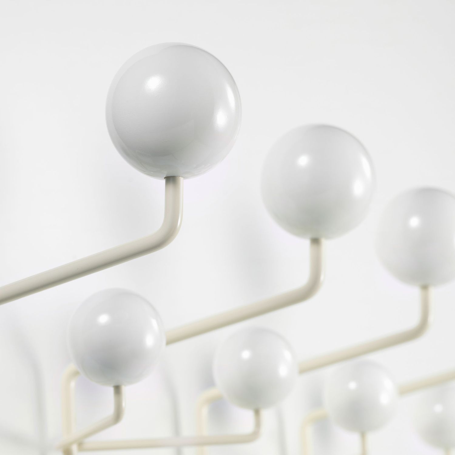 Vitra - Hang it all Garderobe warmweiß