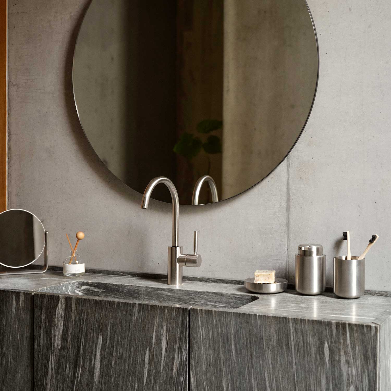 Zone Denmark - Ume Seifenschale Stahl