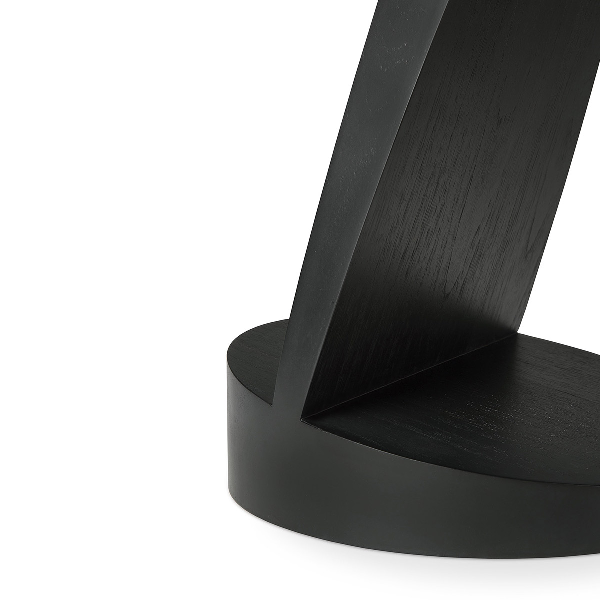 10185 oblic teak ethnicraft beistelltisch freisteller close up boden 92016