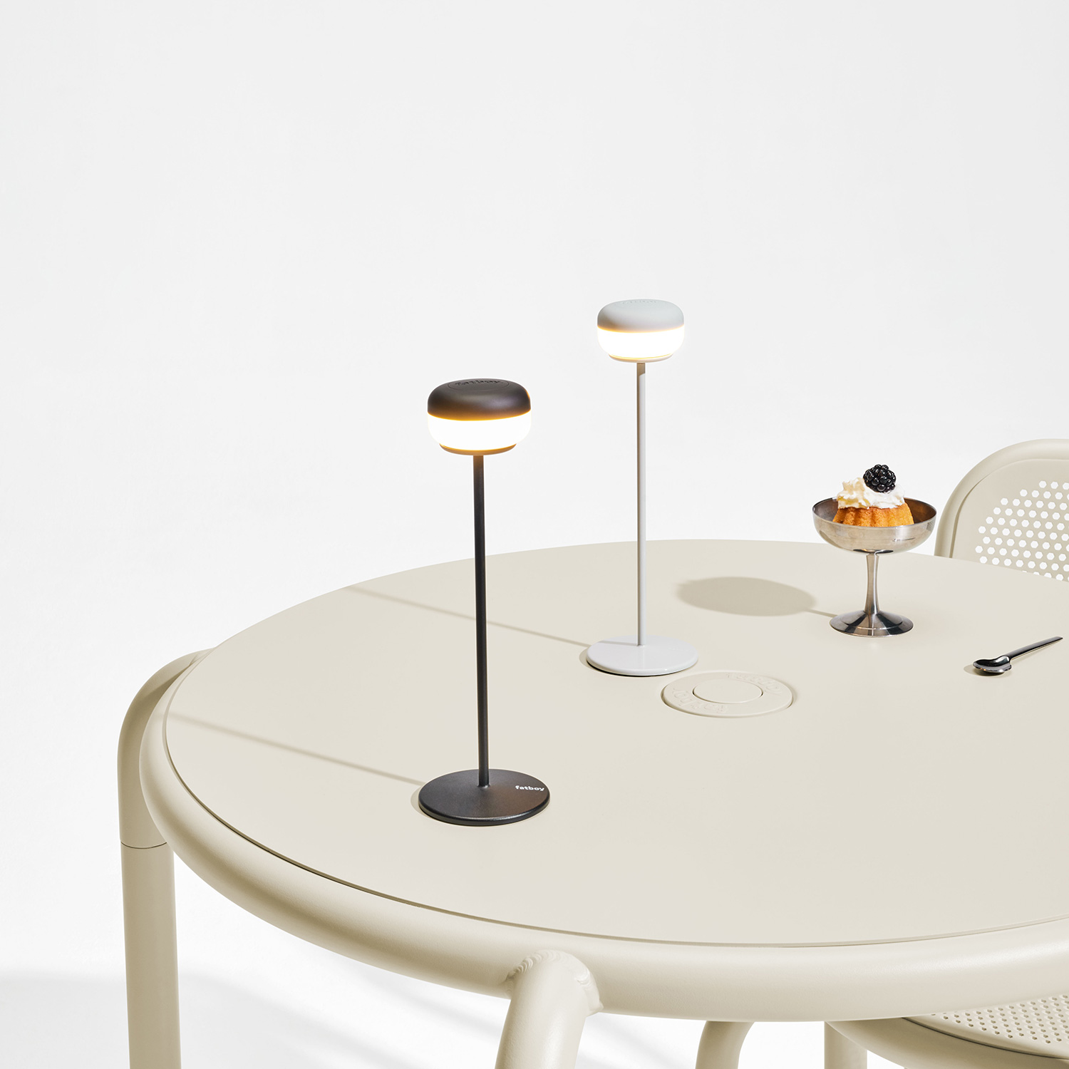 kleine Standleuchte fatboy cheerio 99802