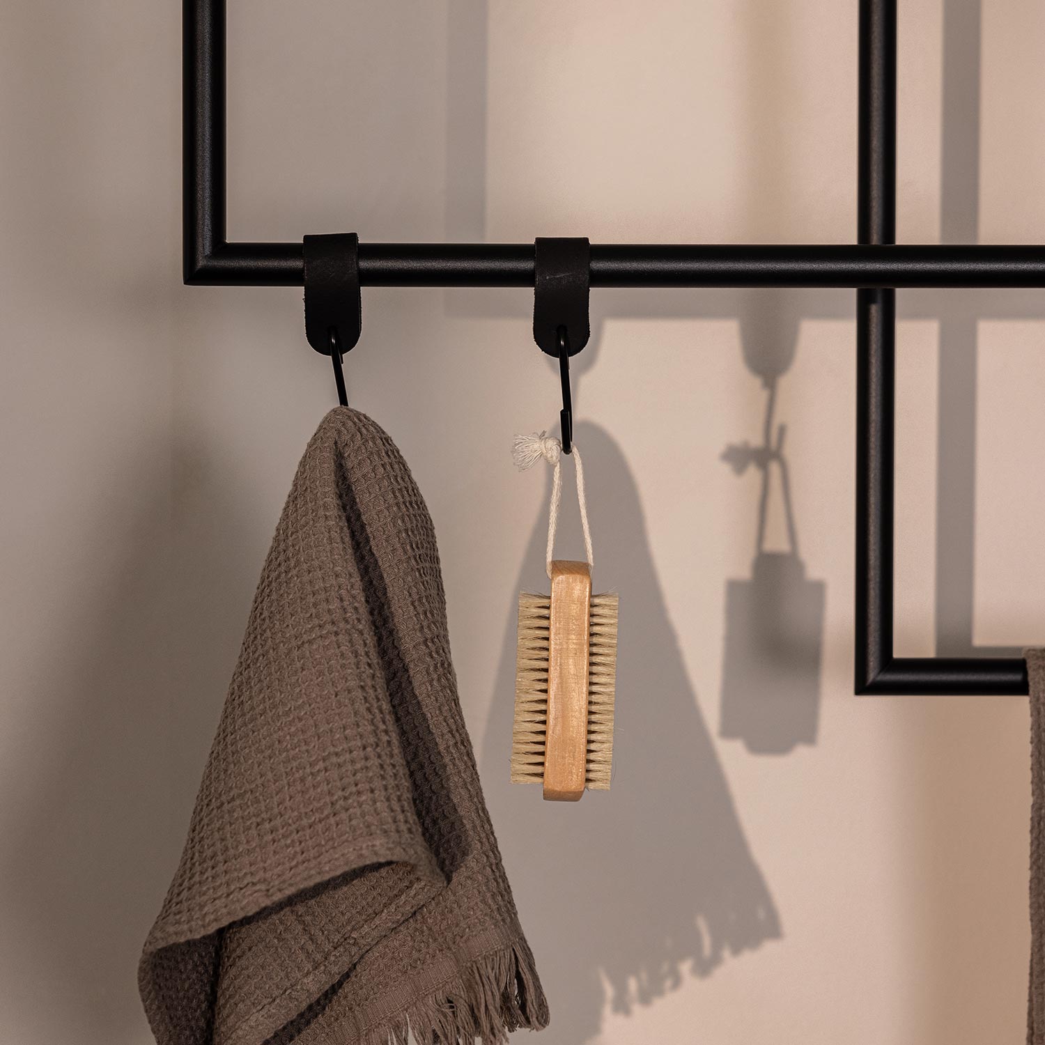 metallbude tensi handtuchhalter schwarz eckig decke 2 er set zubehoer 96926