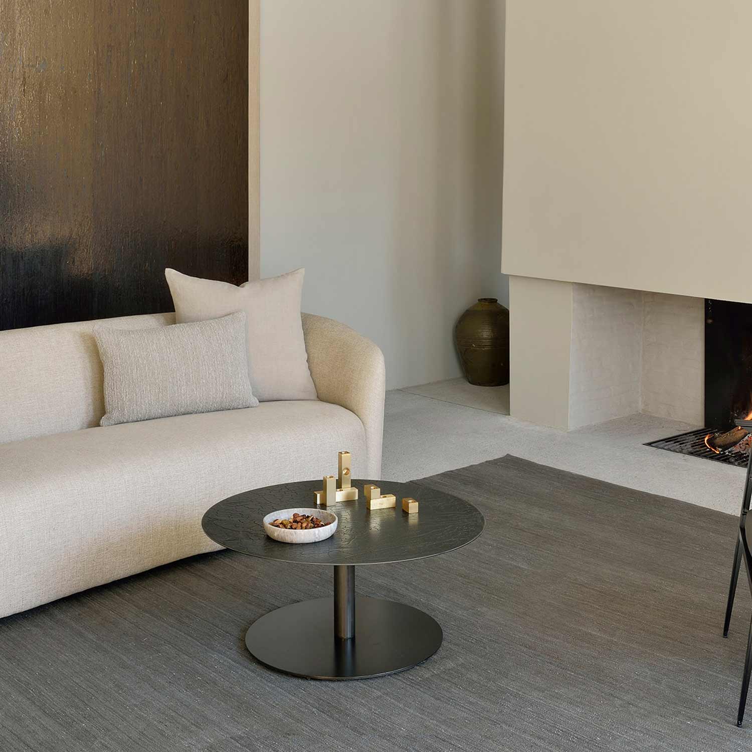 ash ethnicraft 3 sitzer sofa ellipse ambiente wohnzimmer close up side 88176