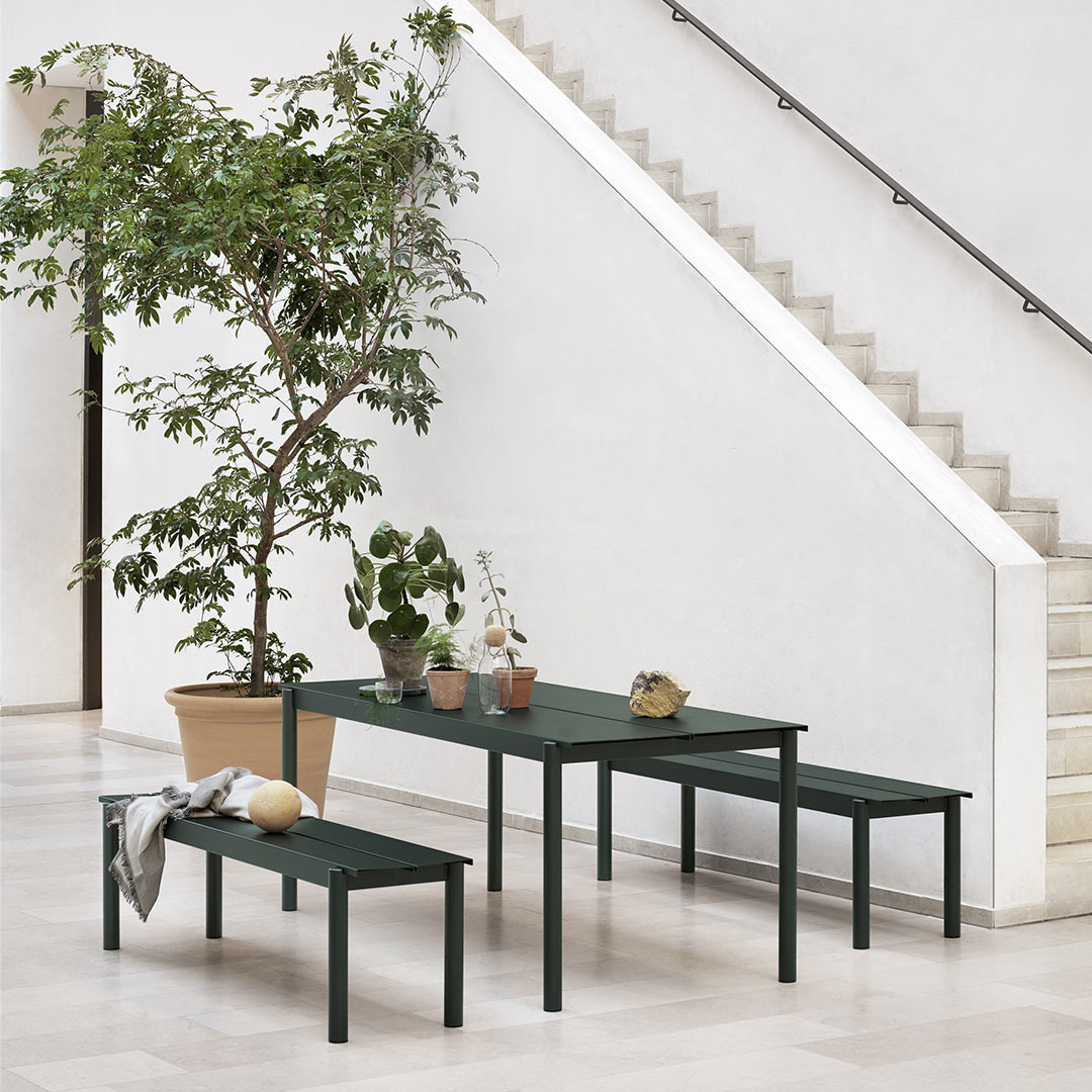 muuto linear steel table gartentisch 65444