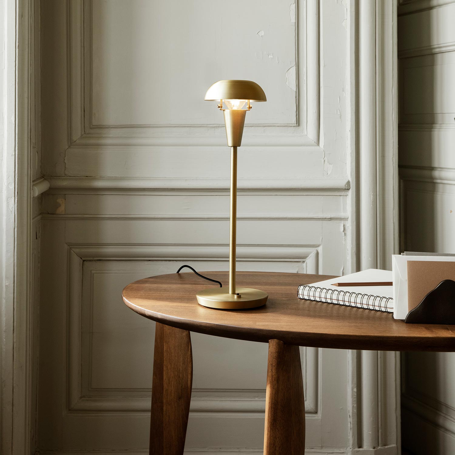 Ferm Living - Feve Design Schreibtisch walnuss