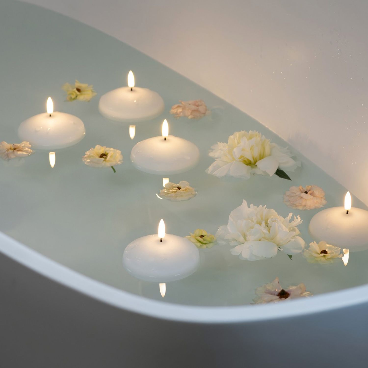 Uyuni Lighting - Outdoor LED Schwimmkerze Ø 9 cm weiß