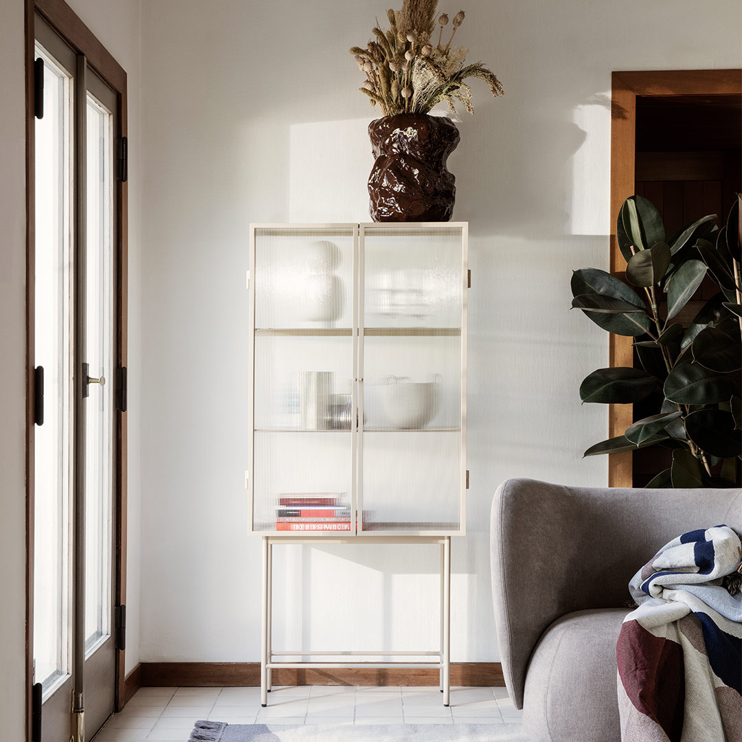 ferm living haze cashmere vitrine 82737