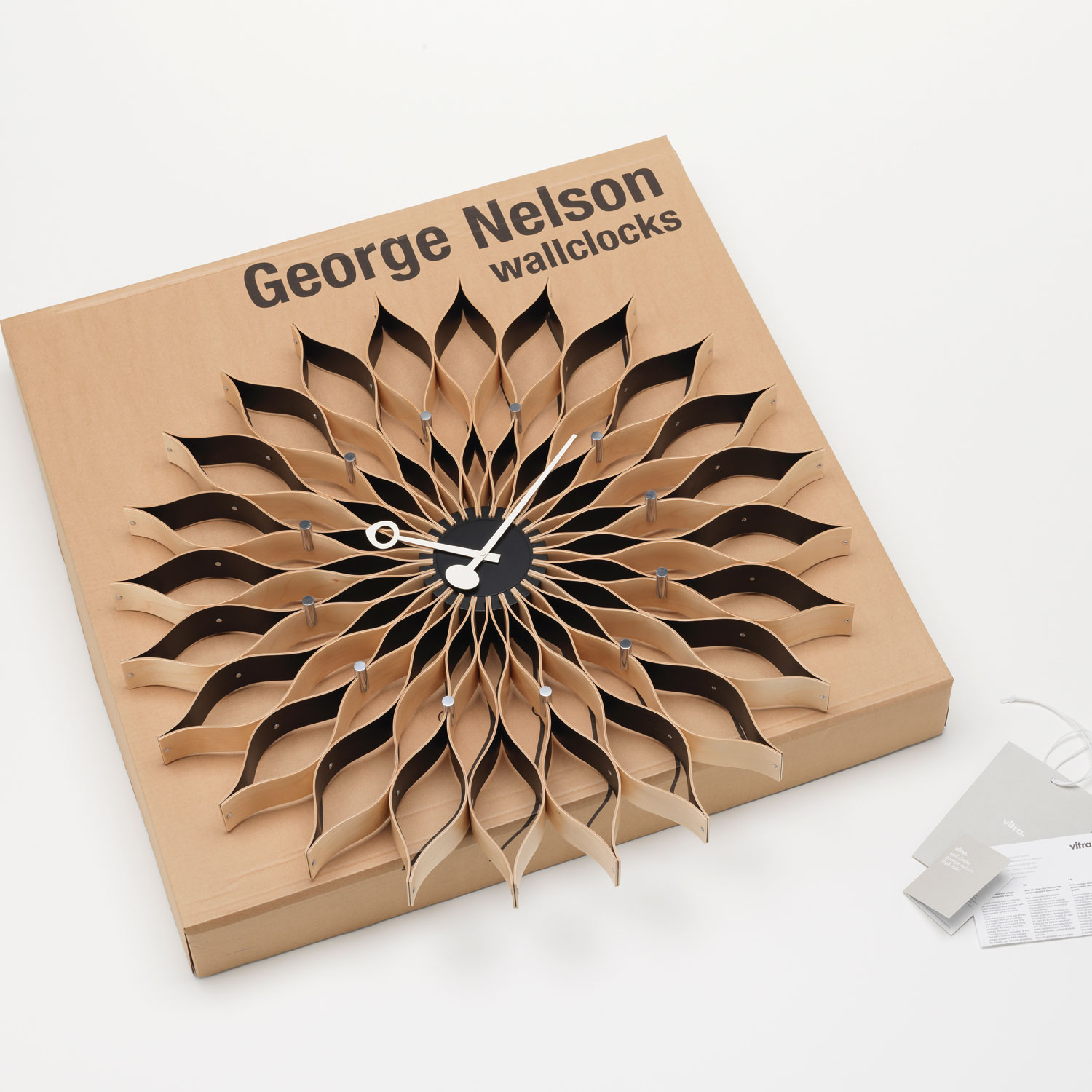 vitra Sunflower Clock birke schwarz 3