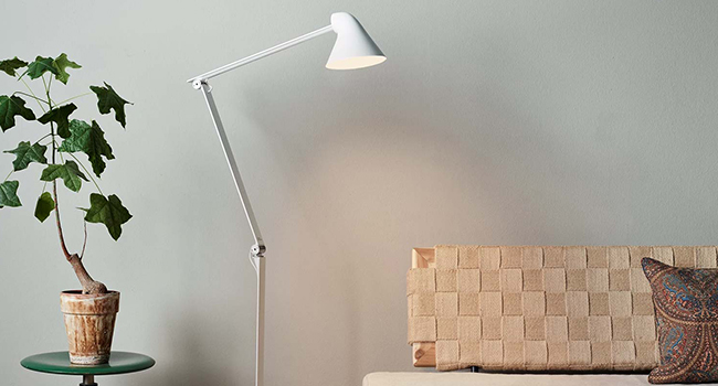 Louis Poulsen NJP Stehlampe