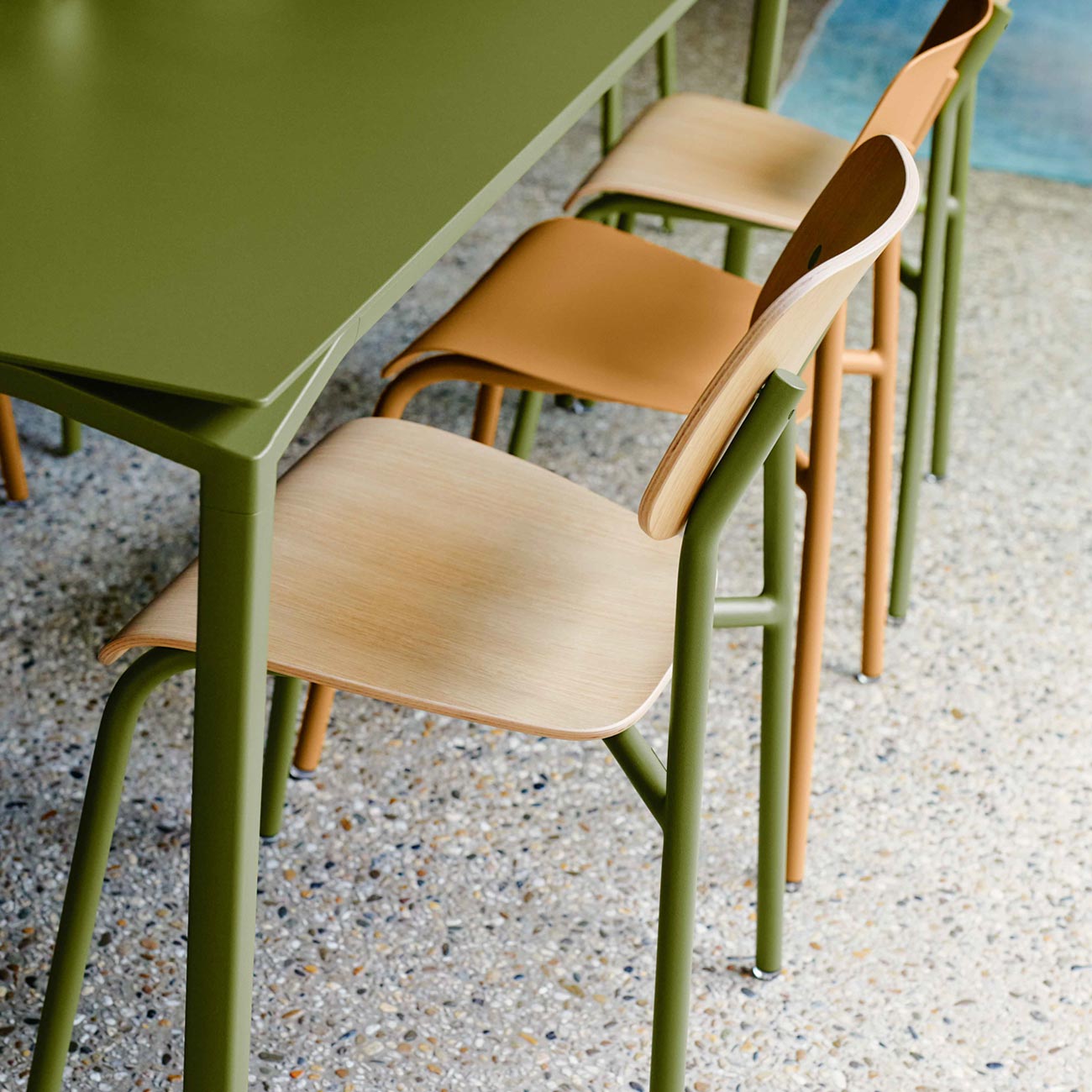 fermob calvi tisch 195x95cm pesto detail 105568