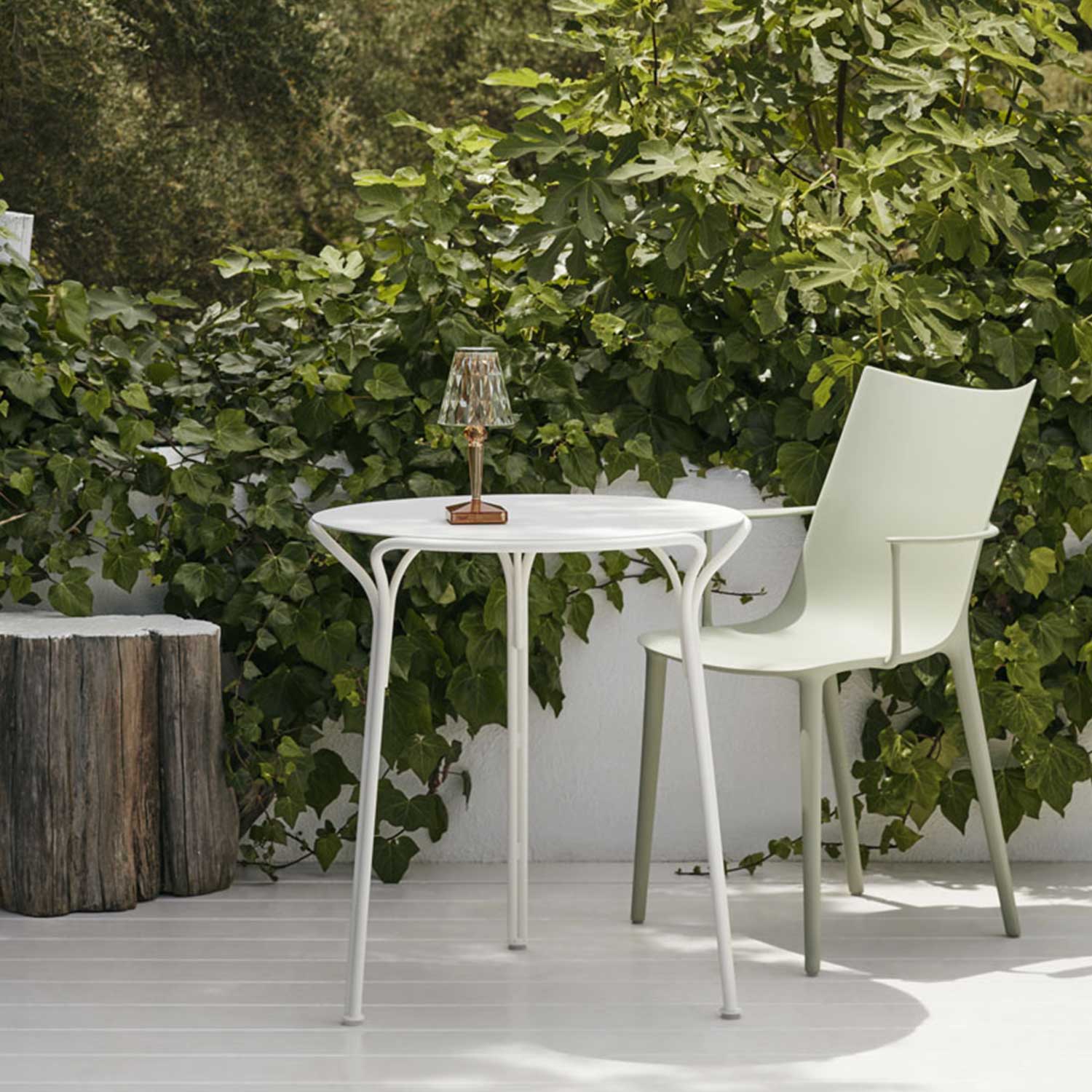 Kartell - H.H.H. Stuhl einfarbig matt schwarz