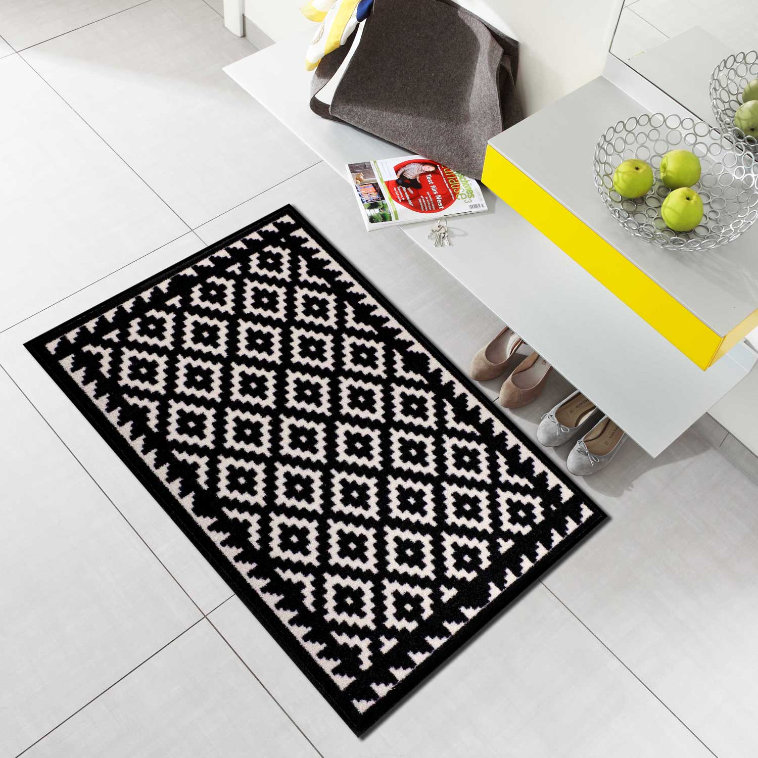 salonloewe tabuk black white 50x75 2 24406