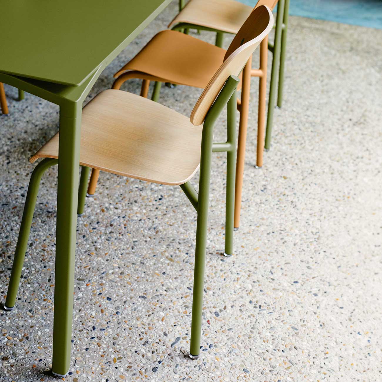 stuhl alu eiche studie fermob 100050