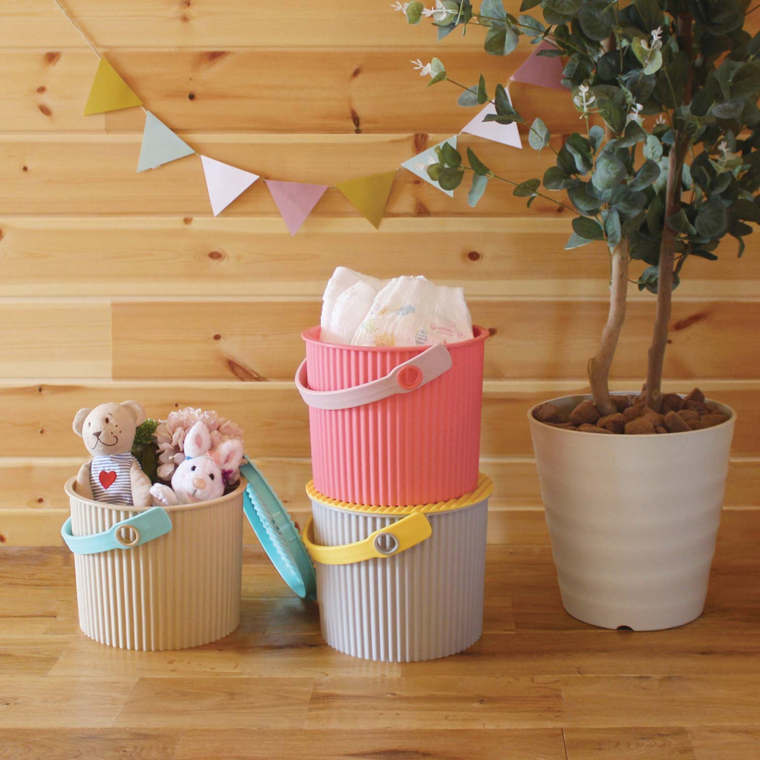 Hachiman - Omnioutil Eimer mit Deckel 4  ivory