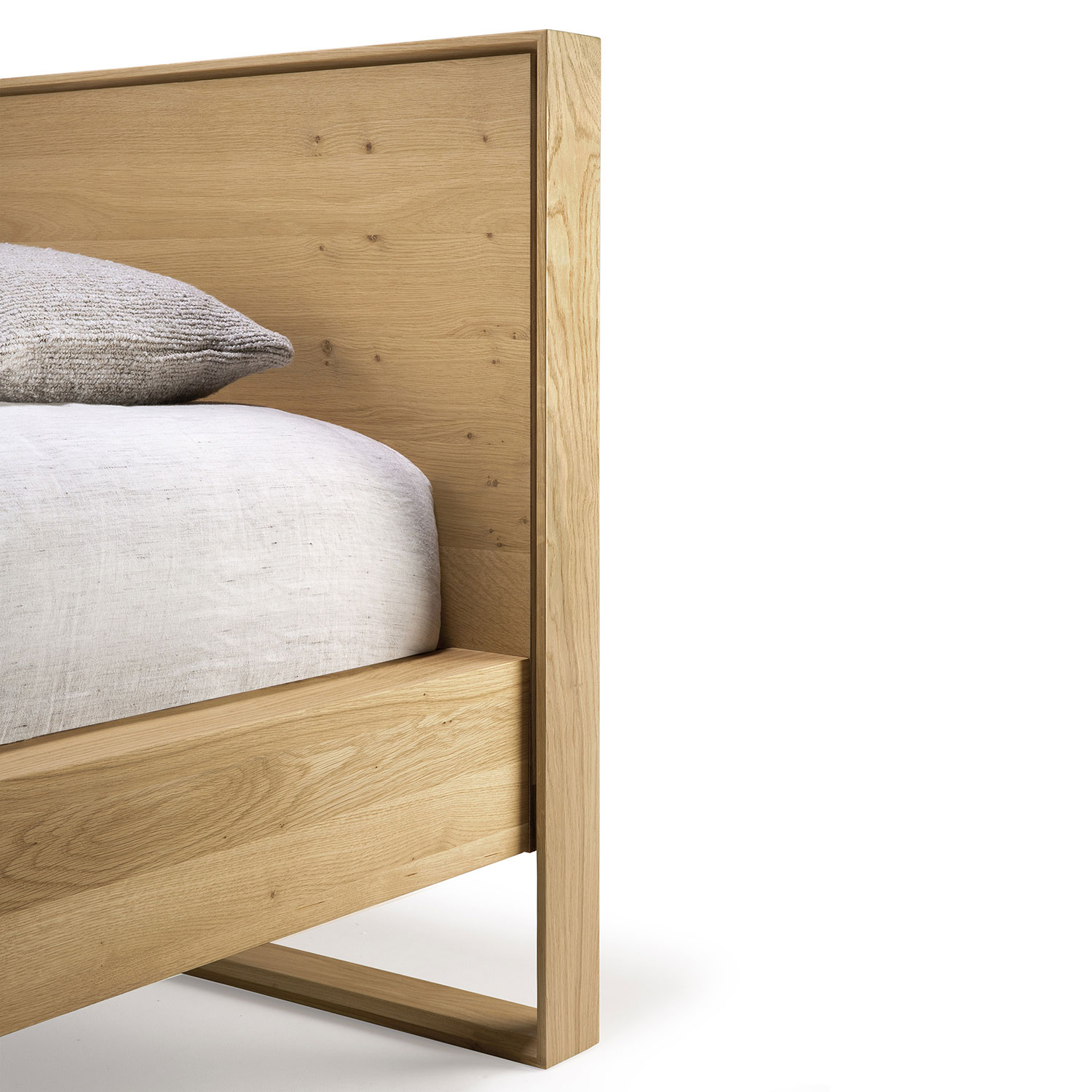 ethnicraft nordic II bett detail 87921