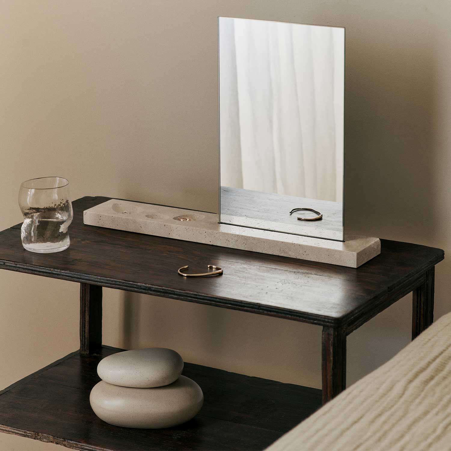 Ferm Living - Pebble Box mittel sand