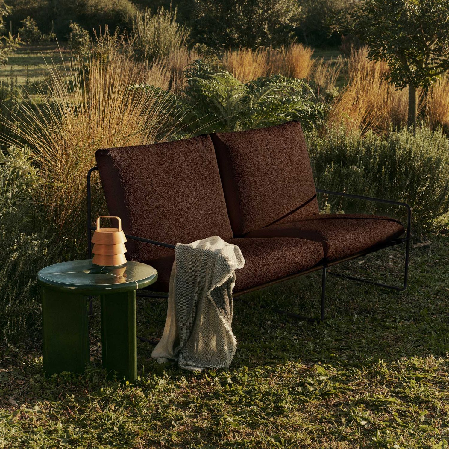 Ferm Living - Desert 2-Sitzer Sofa cashmere/Dolce dark sand