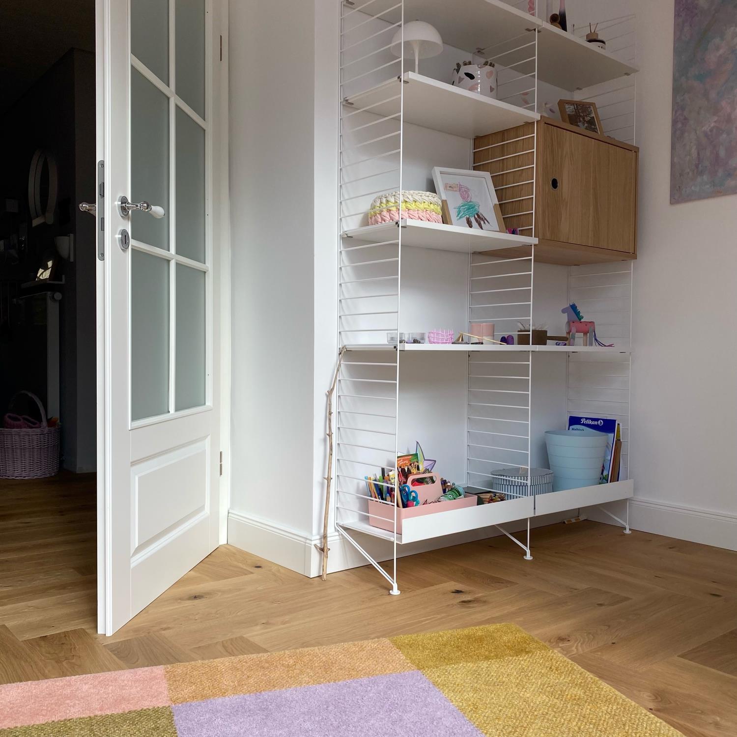 string regal herein spaziert 75752