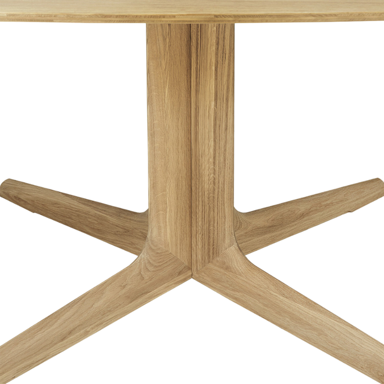 ethnicraft corto tisch freisteller3  92294