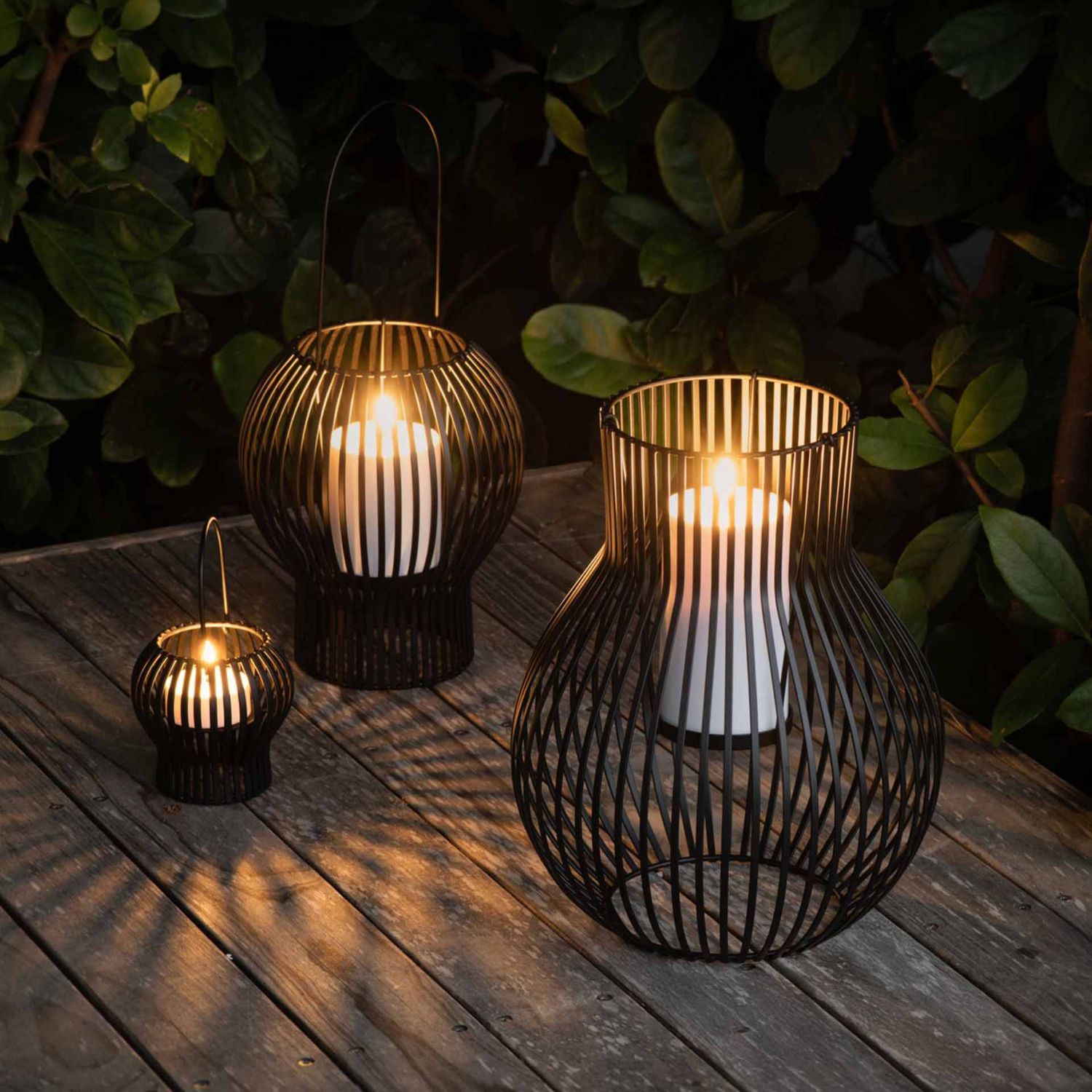 Uyuni Lighting - Upside Down Laterne groß mattschwarz