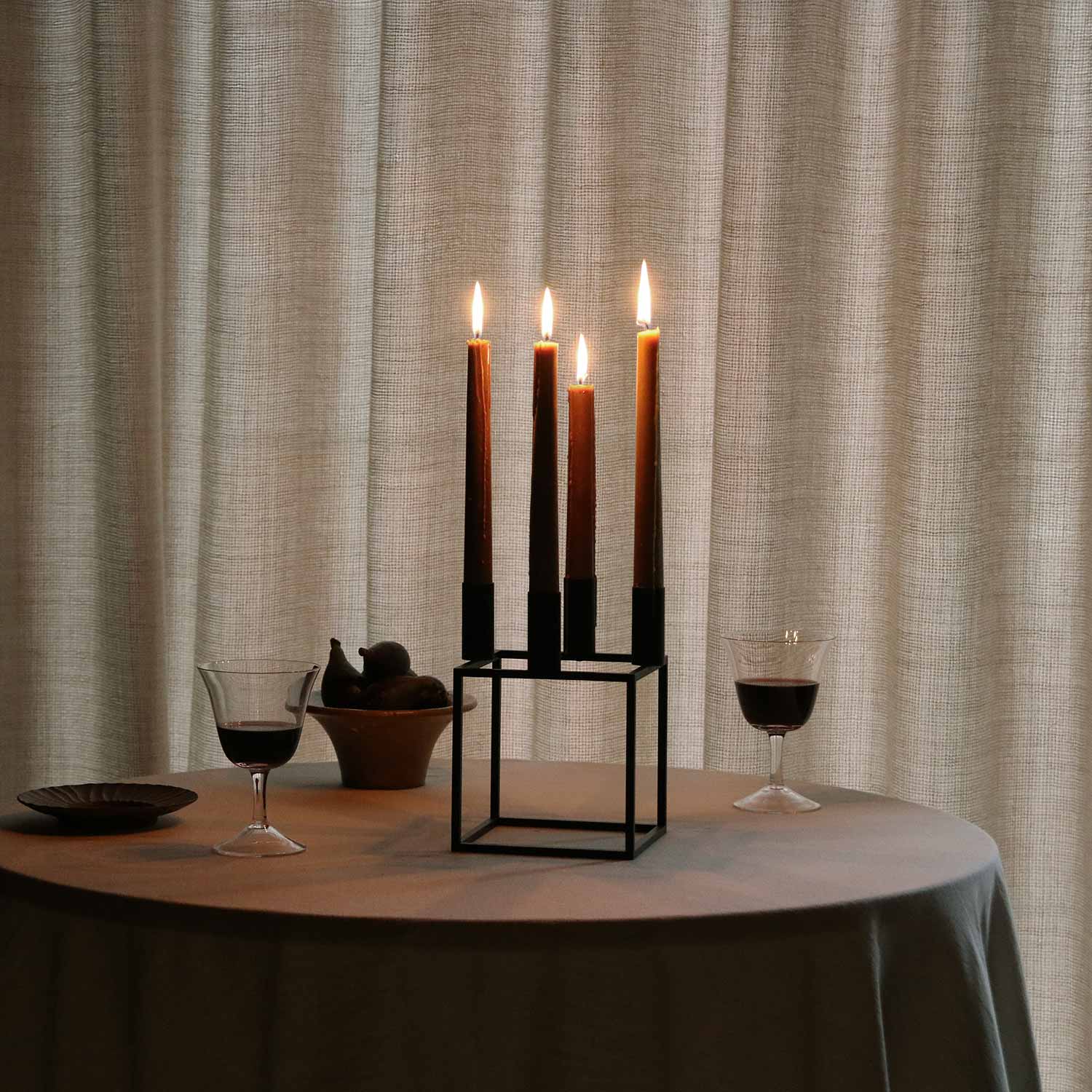 by lassen kubus 4 schwarz esstisch 93114