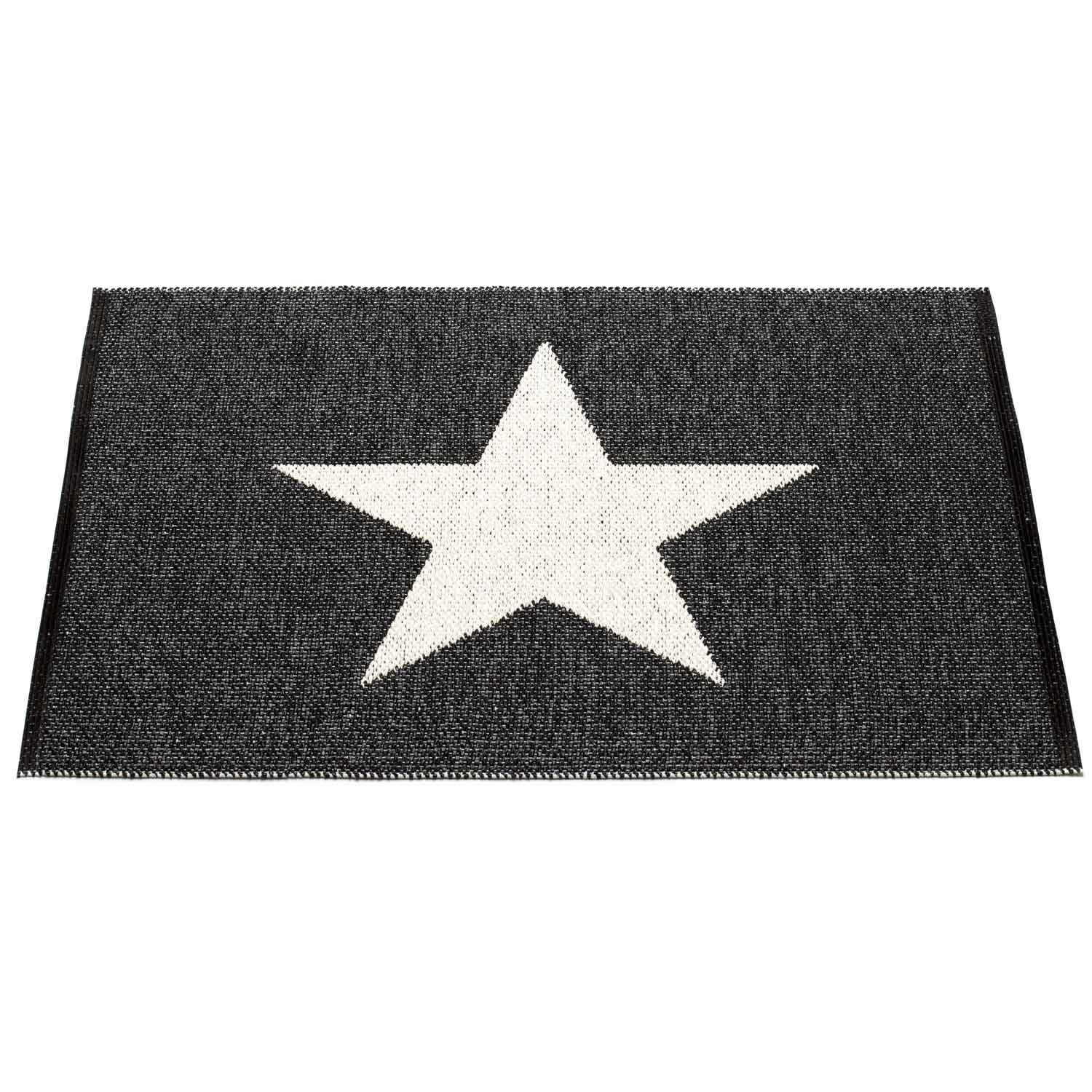 black / vanilla 70x90