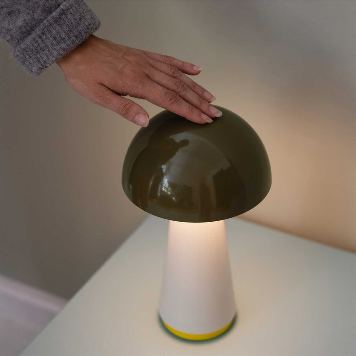 remember bob tischleuchte olive dimmer 97855
