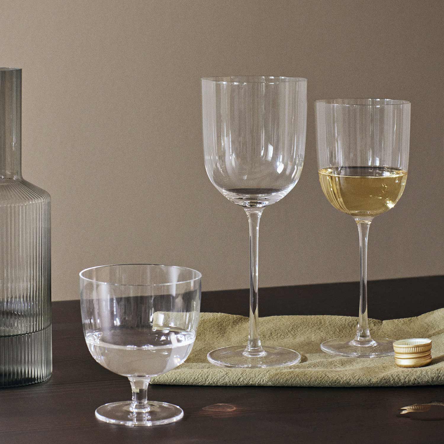 ferm living host weissweinglaeser tisch rotwein 96332