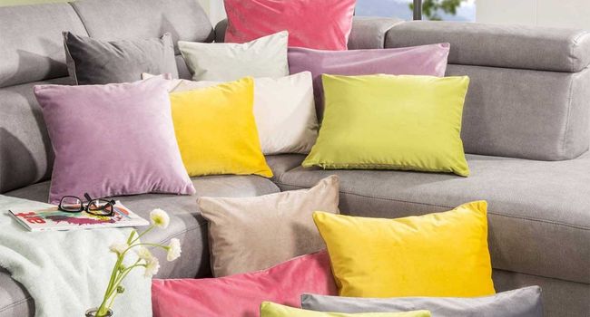 pad Kissen Elegance Kissenhülle auf Sofa