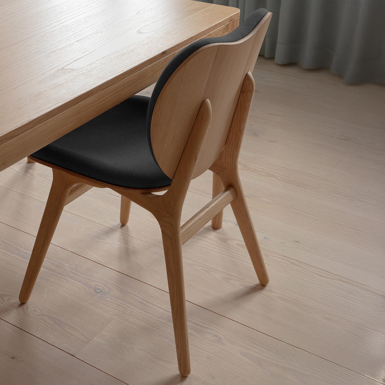 UMAGE - A Conversation Piece Stuhl eiche white sands