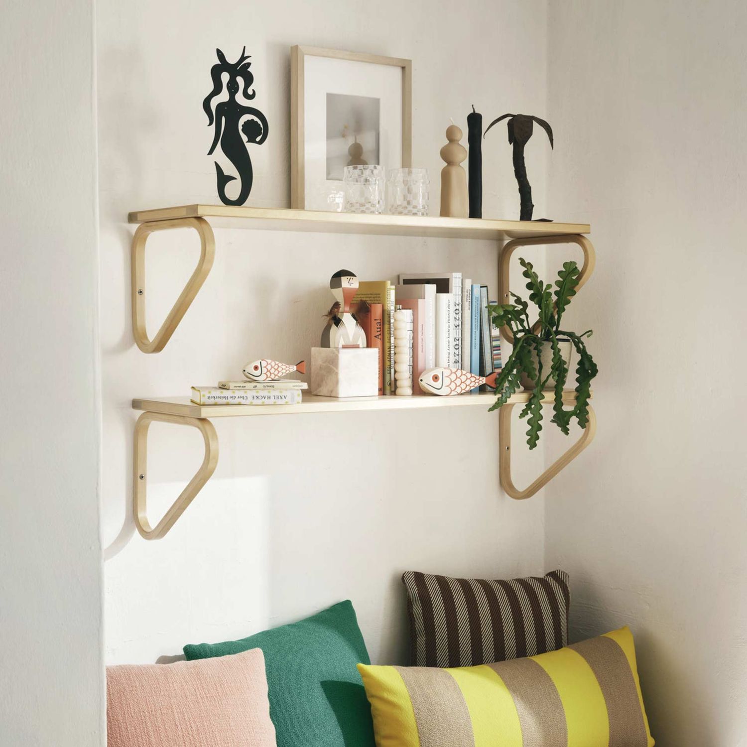 Vitra - Silhouette Mermaid