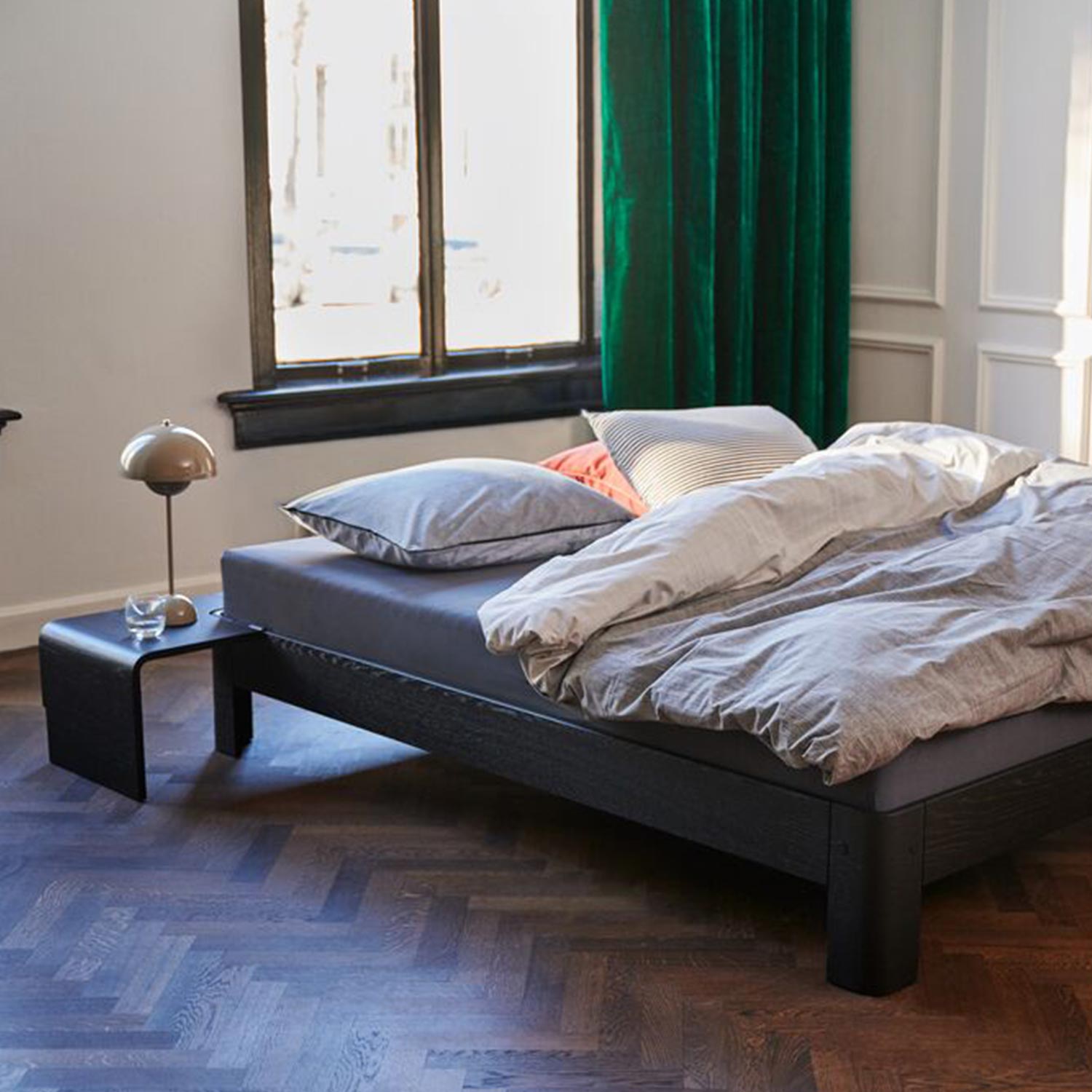 Auping - Auronde Bett midnight black oak 180 x 200 cm