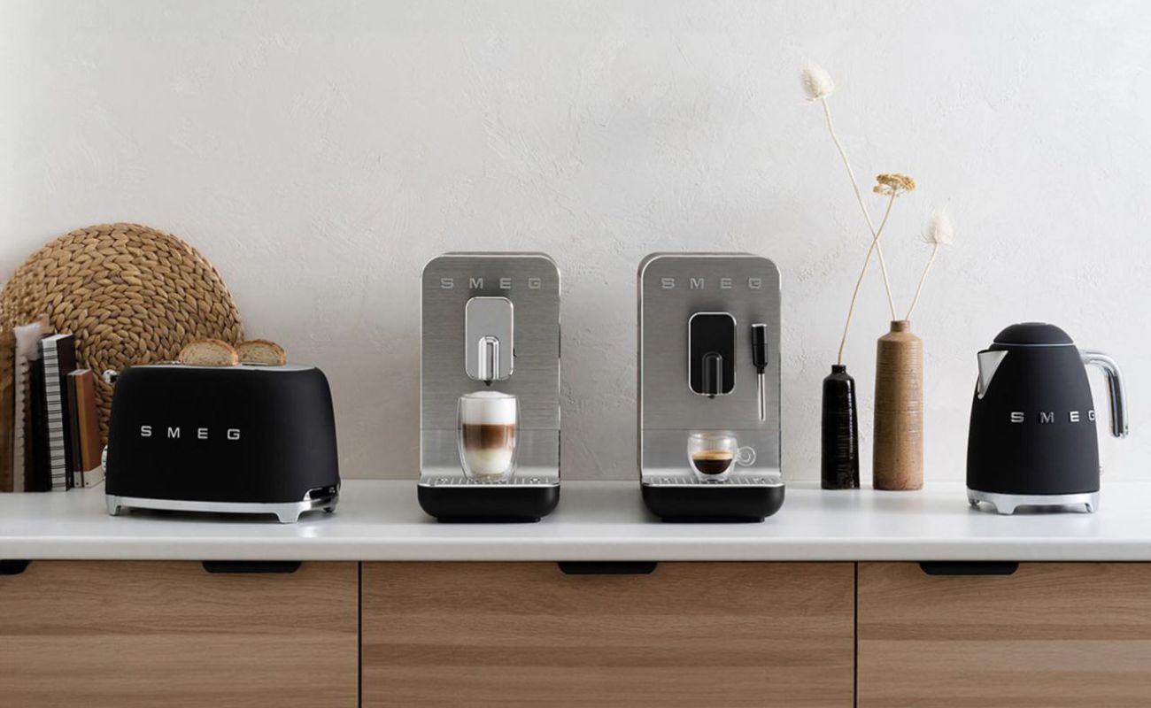 Technik Küchentechnik Küchengeräte Kaffeemaschine Wasserkocher