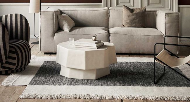Ferm Living Textil Counter Teppich im Wohnzimmer