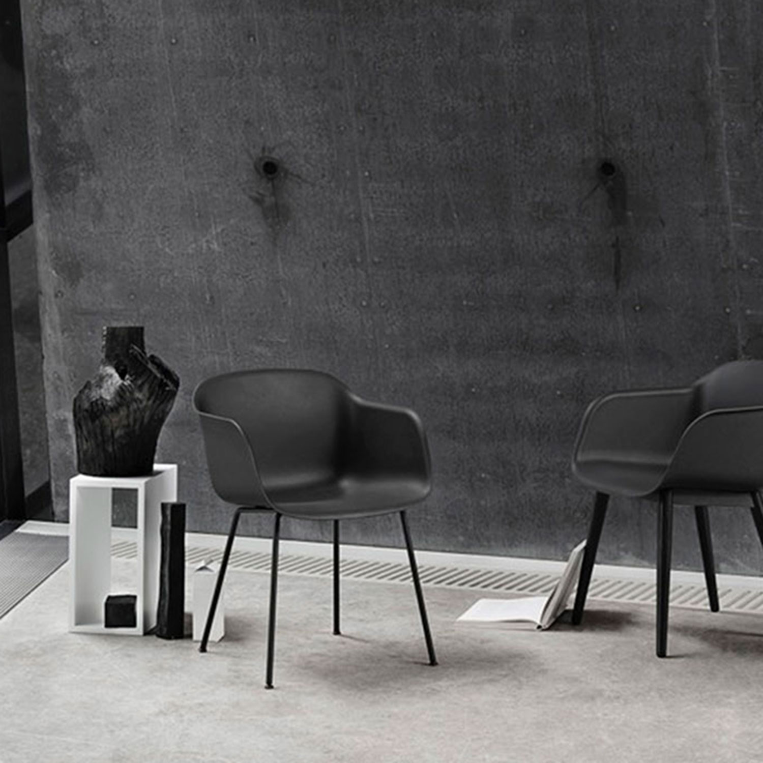 fiber chair tube base schwarz muuto 53812