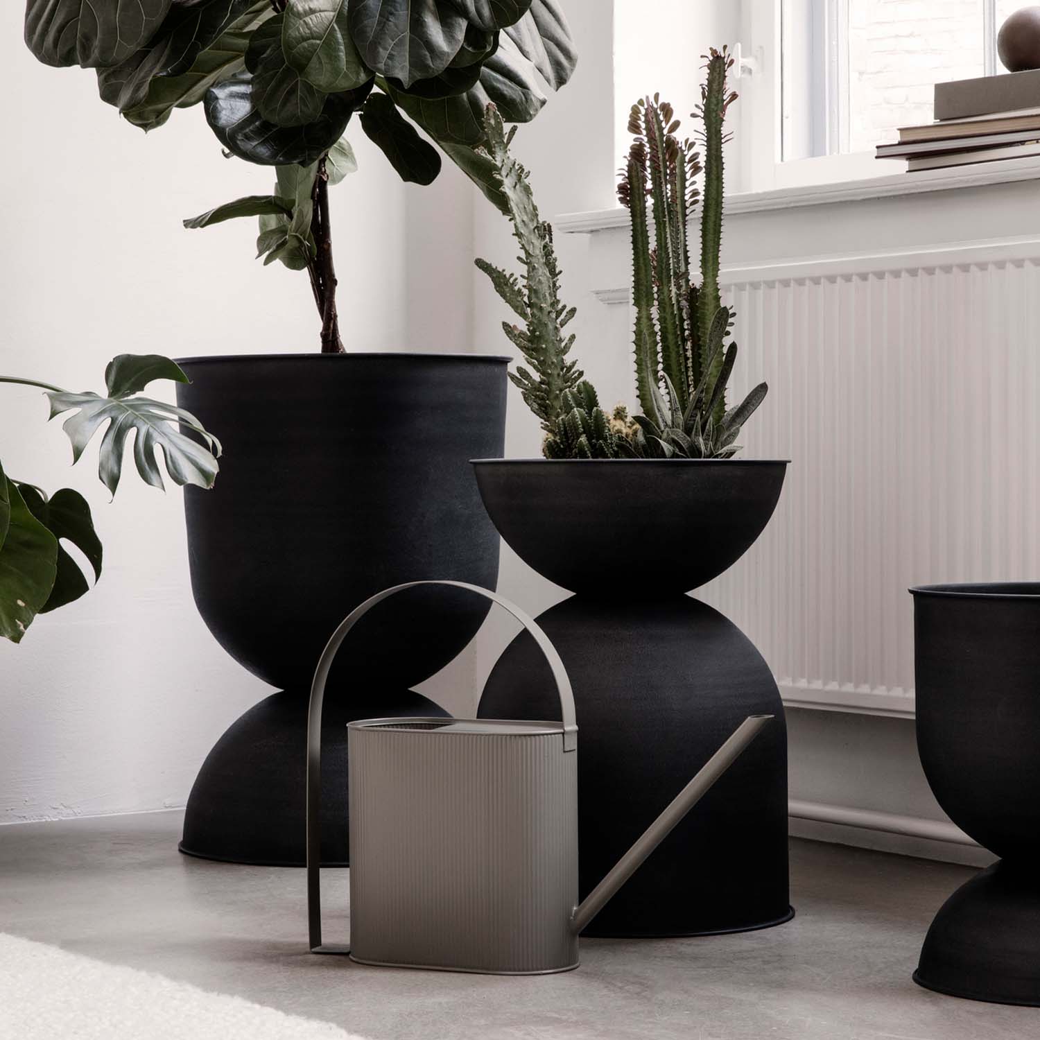 Hourglass Pot Pflanzenkbel ferm Living