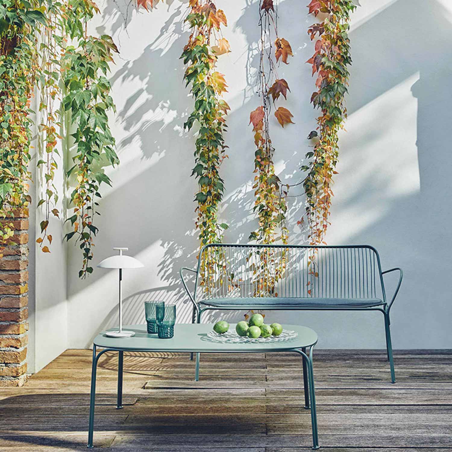 kartell mini geen a battery weiss outdoor ambiente 87507