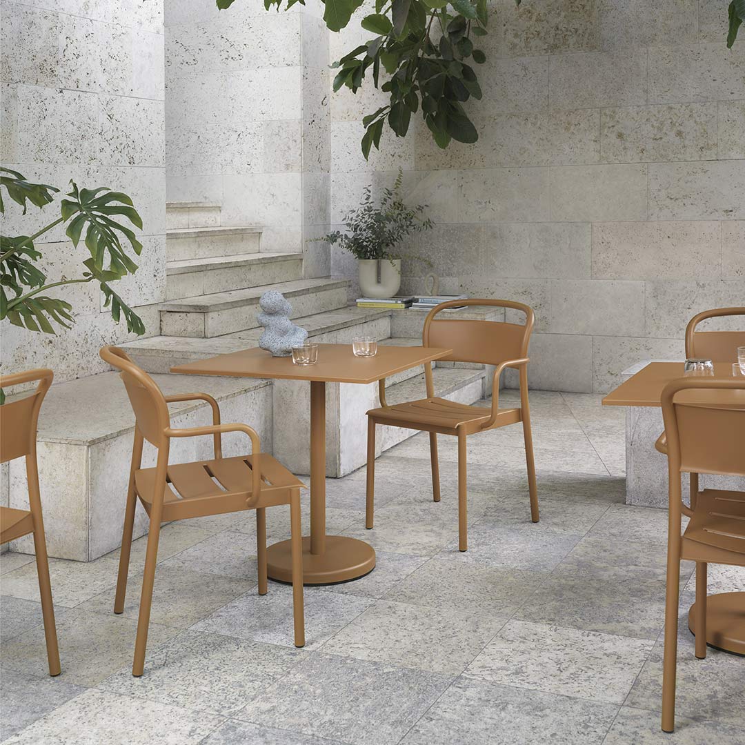 muuto linear armchair burnt orange gartenstuhl 65390