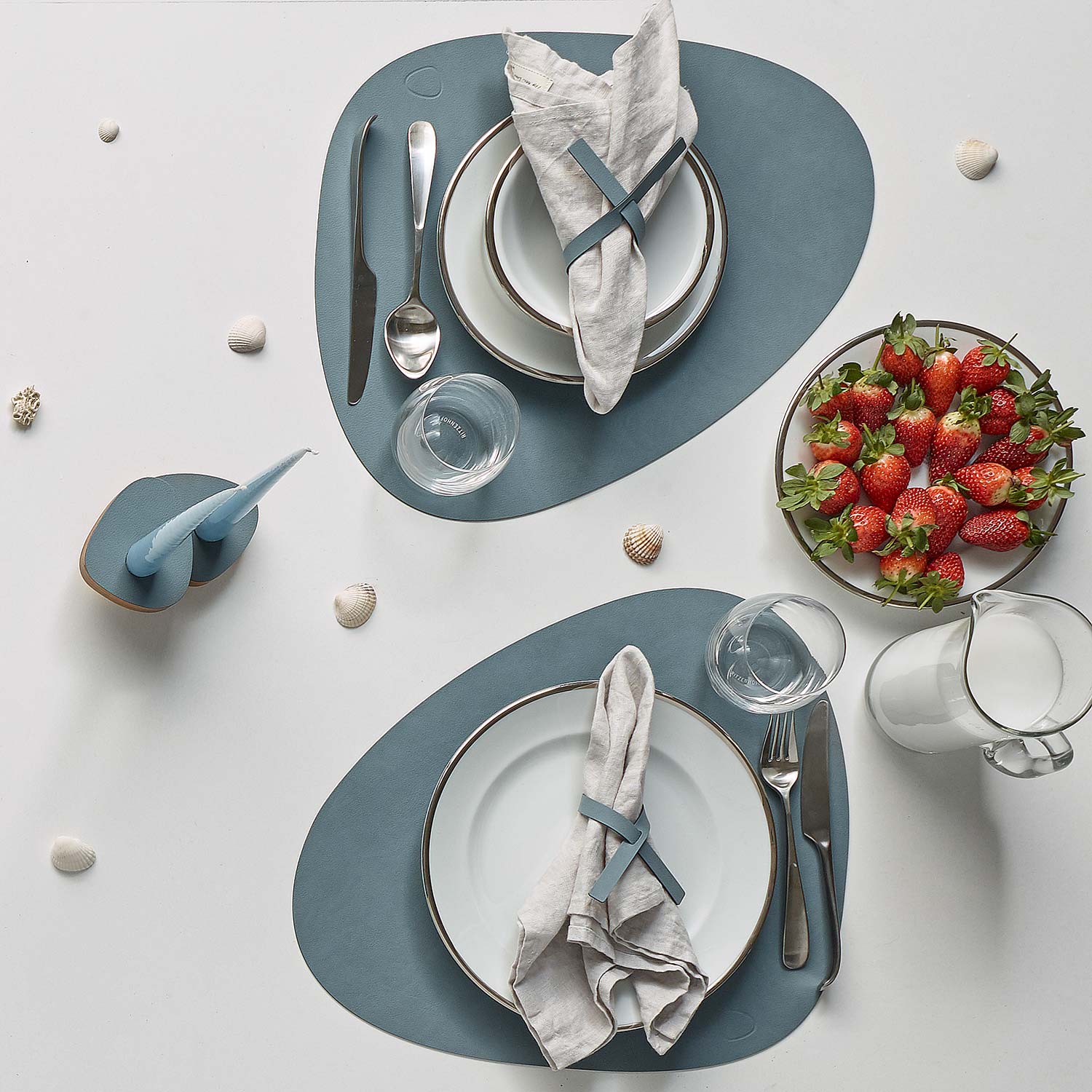 tisch oben lind dna table mat curve L nupo light blue 61256