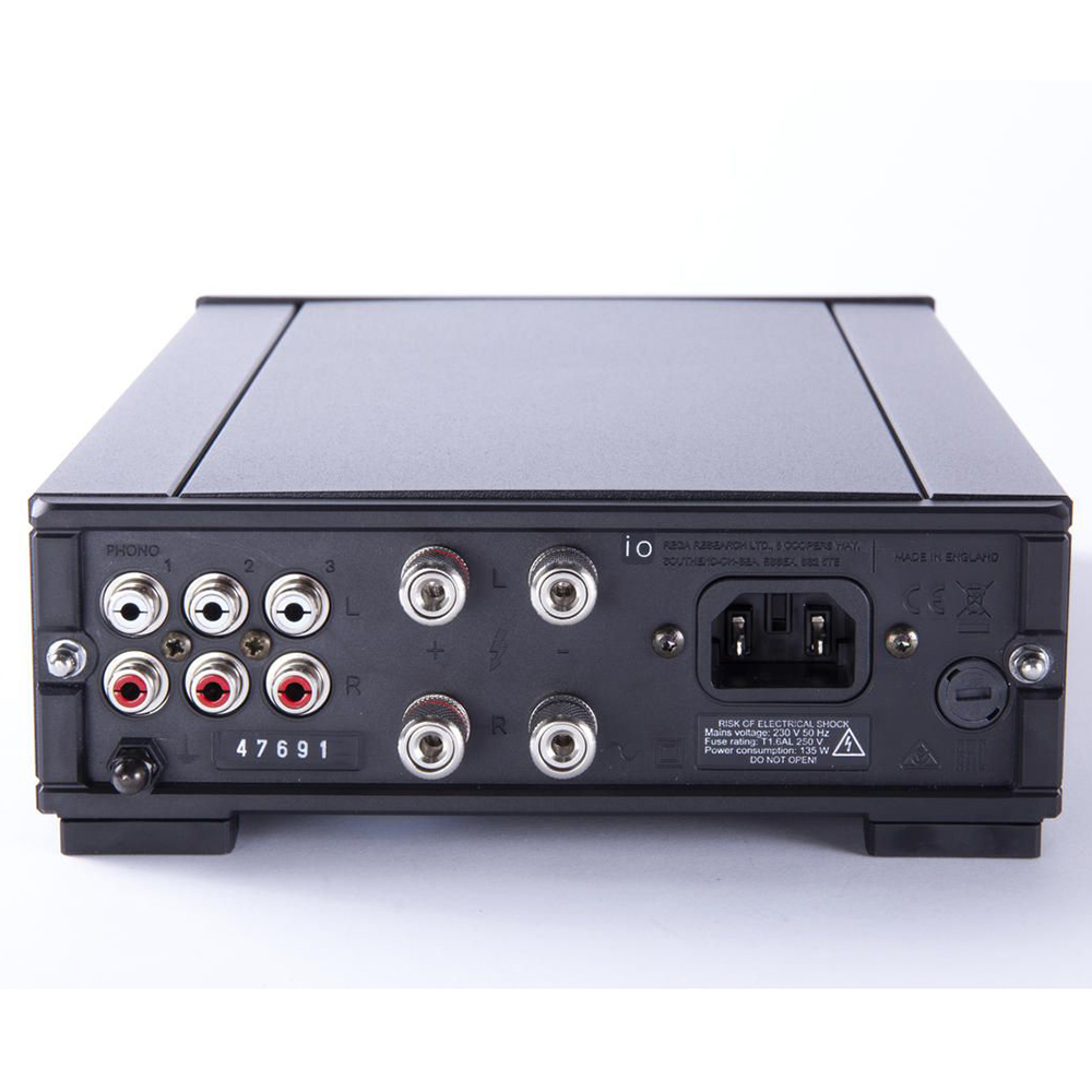 vollverstaerker rueckseite rega io 58219