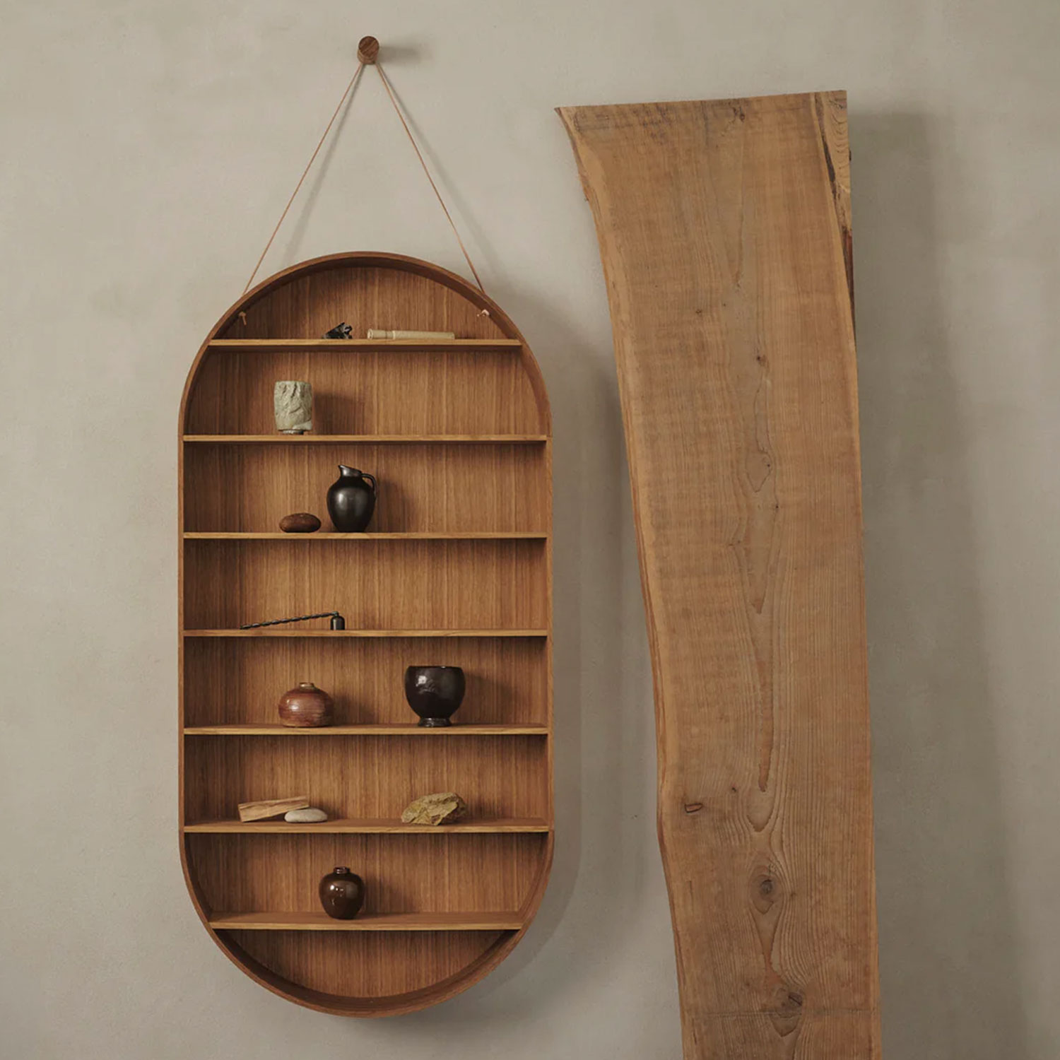 ferm LIVING Oval Regal Dorm Ambiente 104549