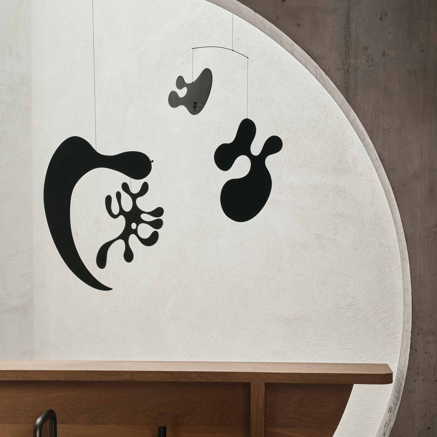 Vitra - Eames Plywood Mobile Modell C schwarz