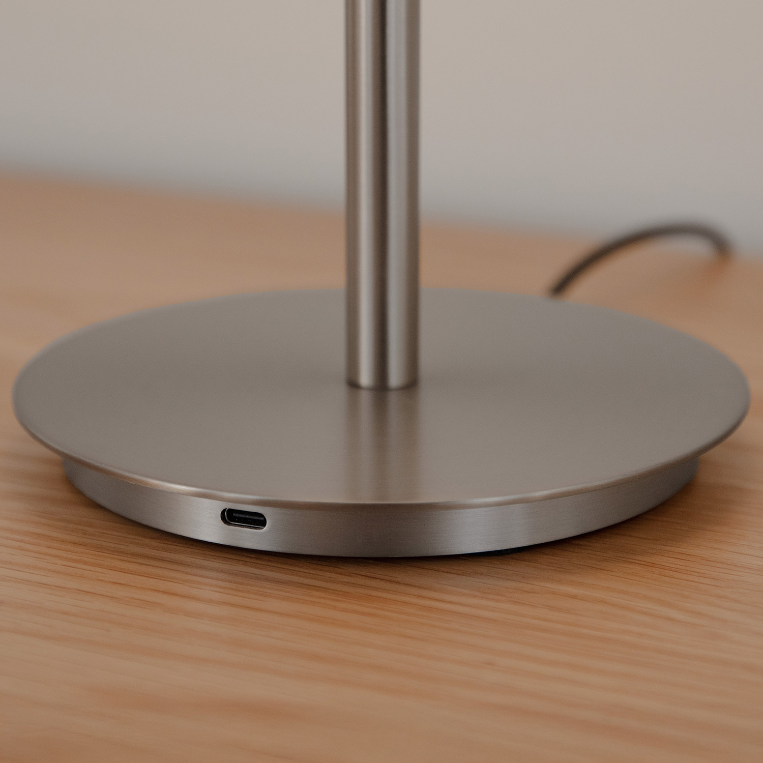 UMAGE - Audrey Tischleuchte stahl