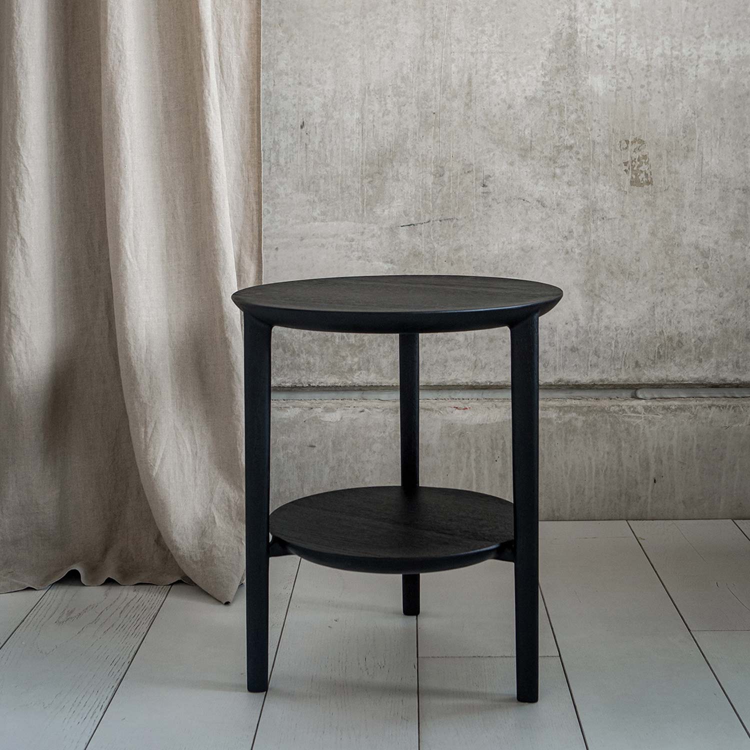 ethnicraft bok beistelltisch schwarz ambiente 84328