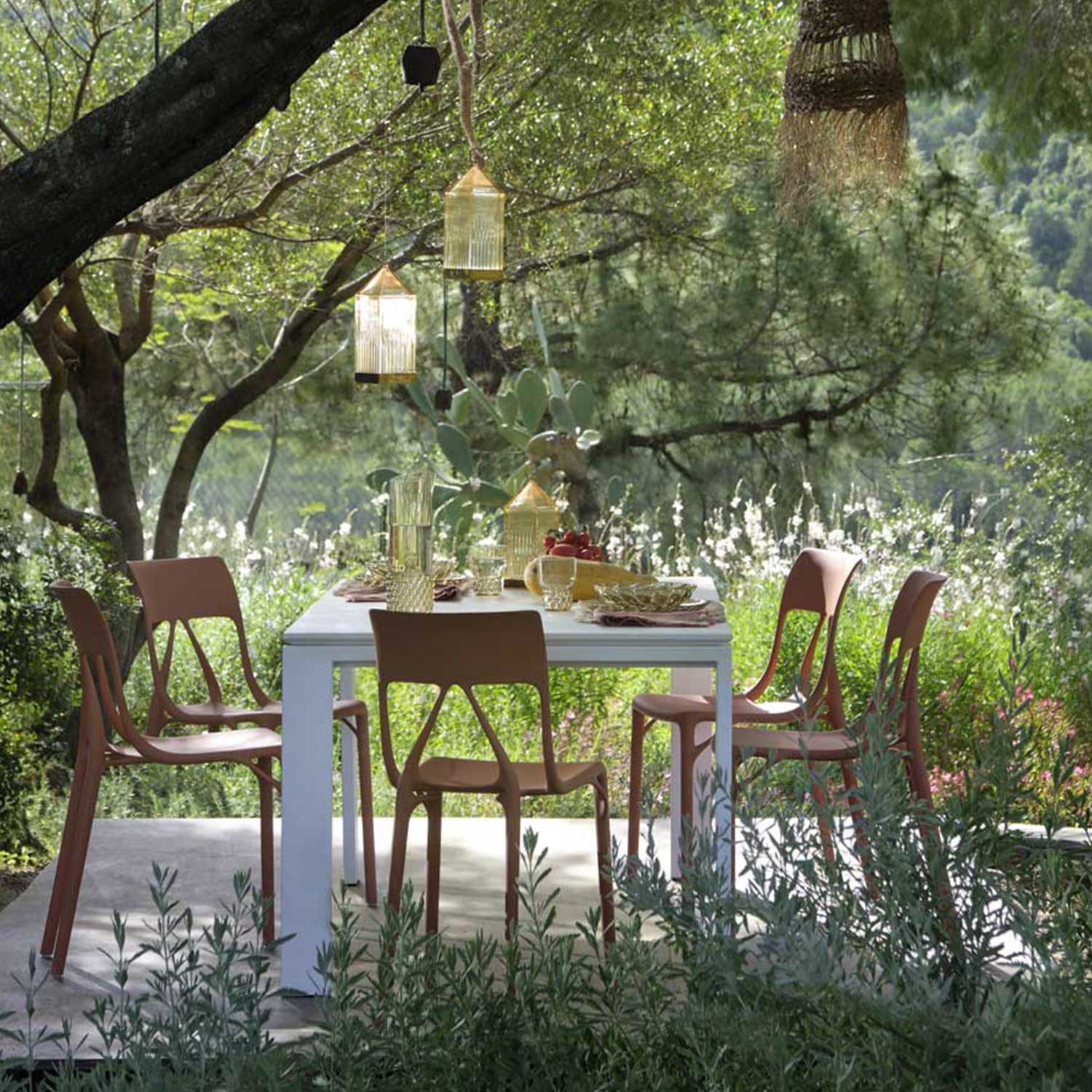 Kartell - A.I. light Stuhl hellbraun