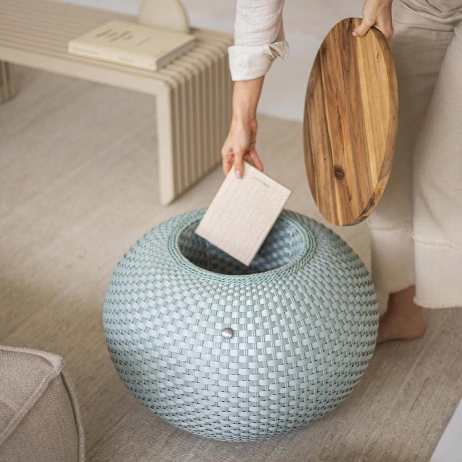 handed by halo beistelltisch eucalyptus gefuellt 93896