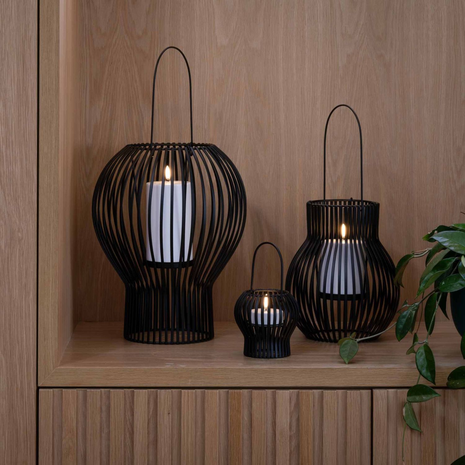 Uyuni Lighting - Upside Down Laterne groß mattschwarz