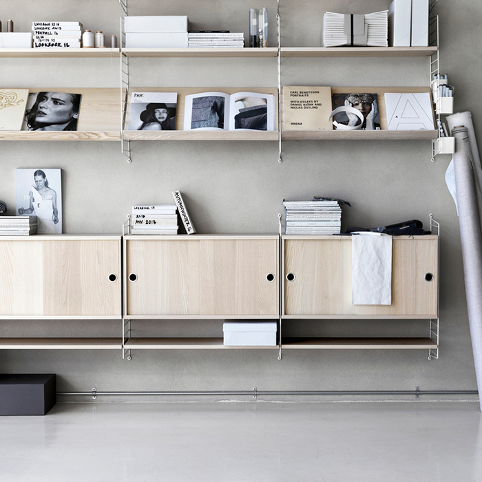 living string regal 70259