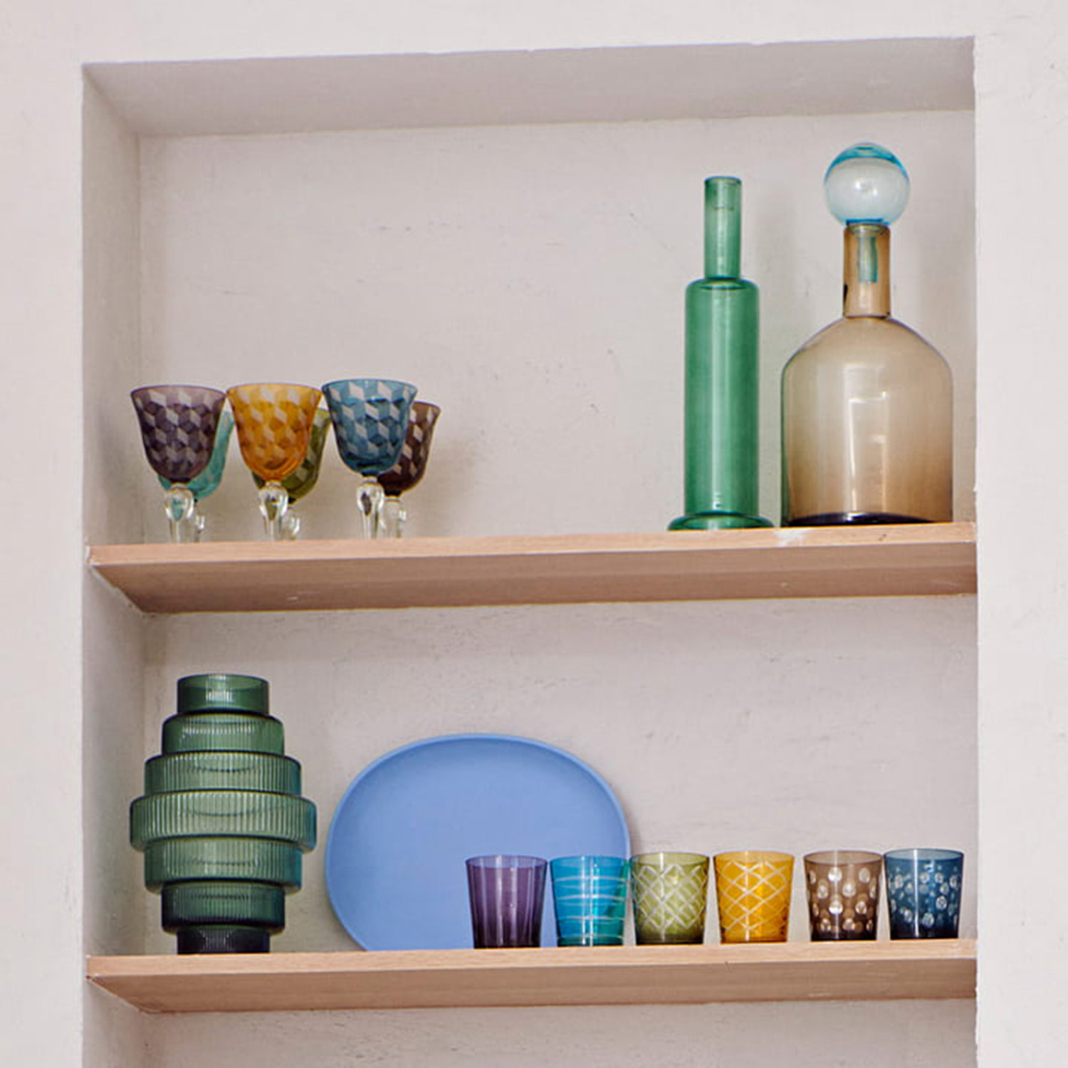 pols pottem bubbles and bottles karaffe bunt l weinglaeser 95205