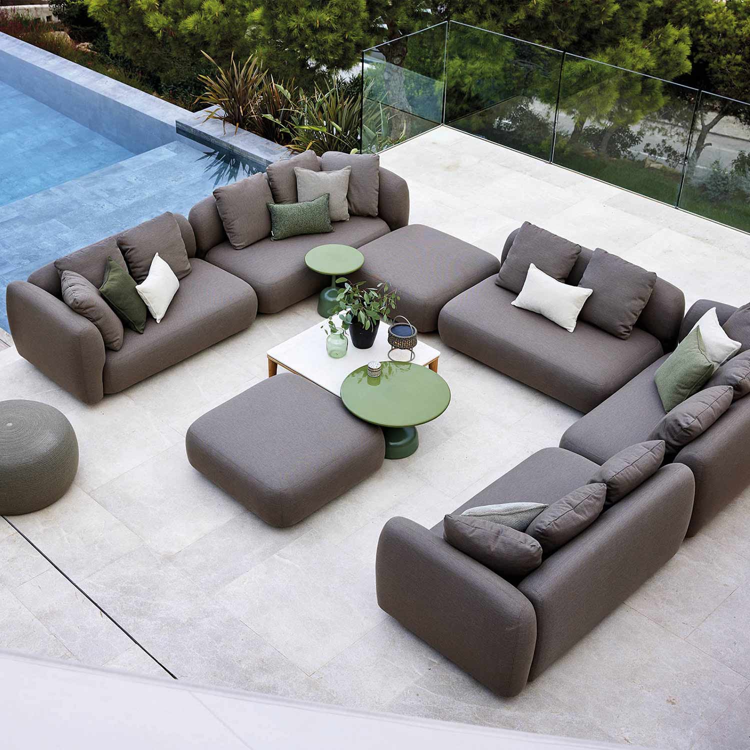 cane line capture pouf taupe pool ambiente 89156